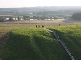 Members of the fourth EuropeanaPhotography plenary meeting visiting Kernavė Archaeological Site. Photo A. Valužis.