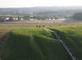 Projekto plenarinio susitikimo dalyviai Kernavėje. A. Valužio nuotr.